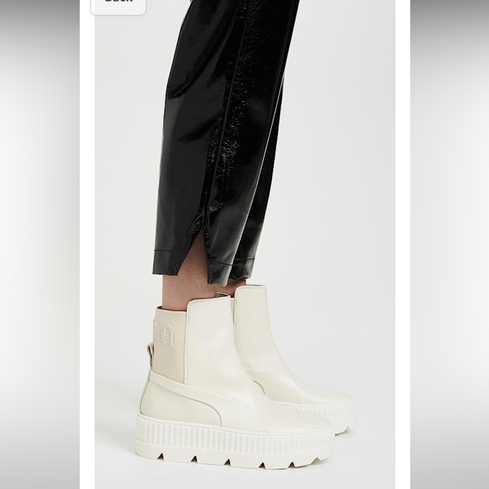 PUMA Womens Fenty By Rihanna Chelsea Sneaker Boots With Fenty dust bag & Box.